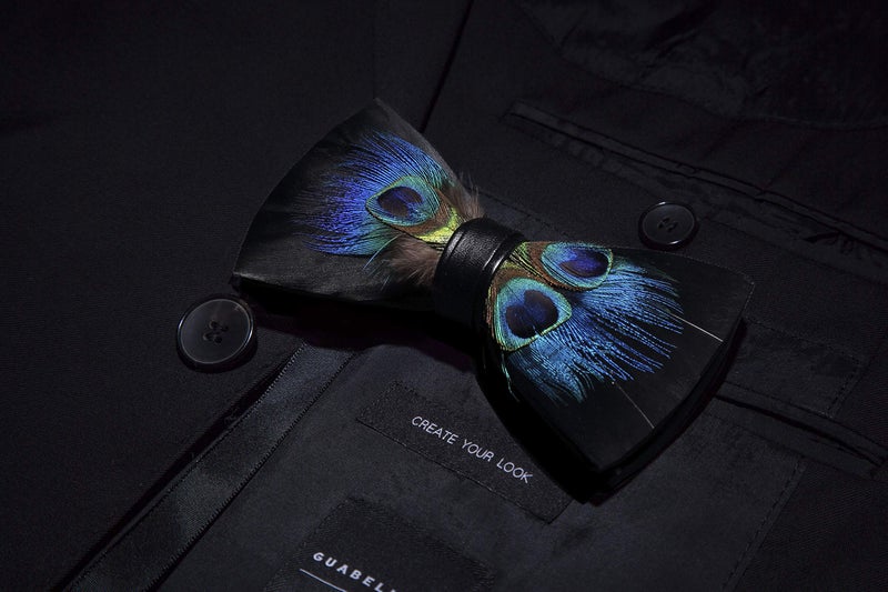 RBOCOTT Mens Handmade Feather Pre-tied Bow tie and Brooch Sets (peacock blue/black) - Image 4